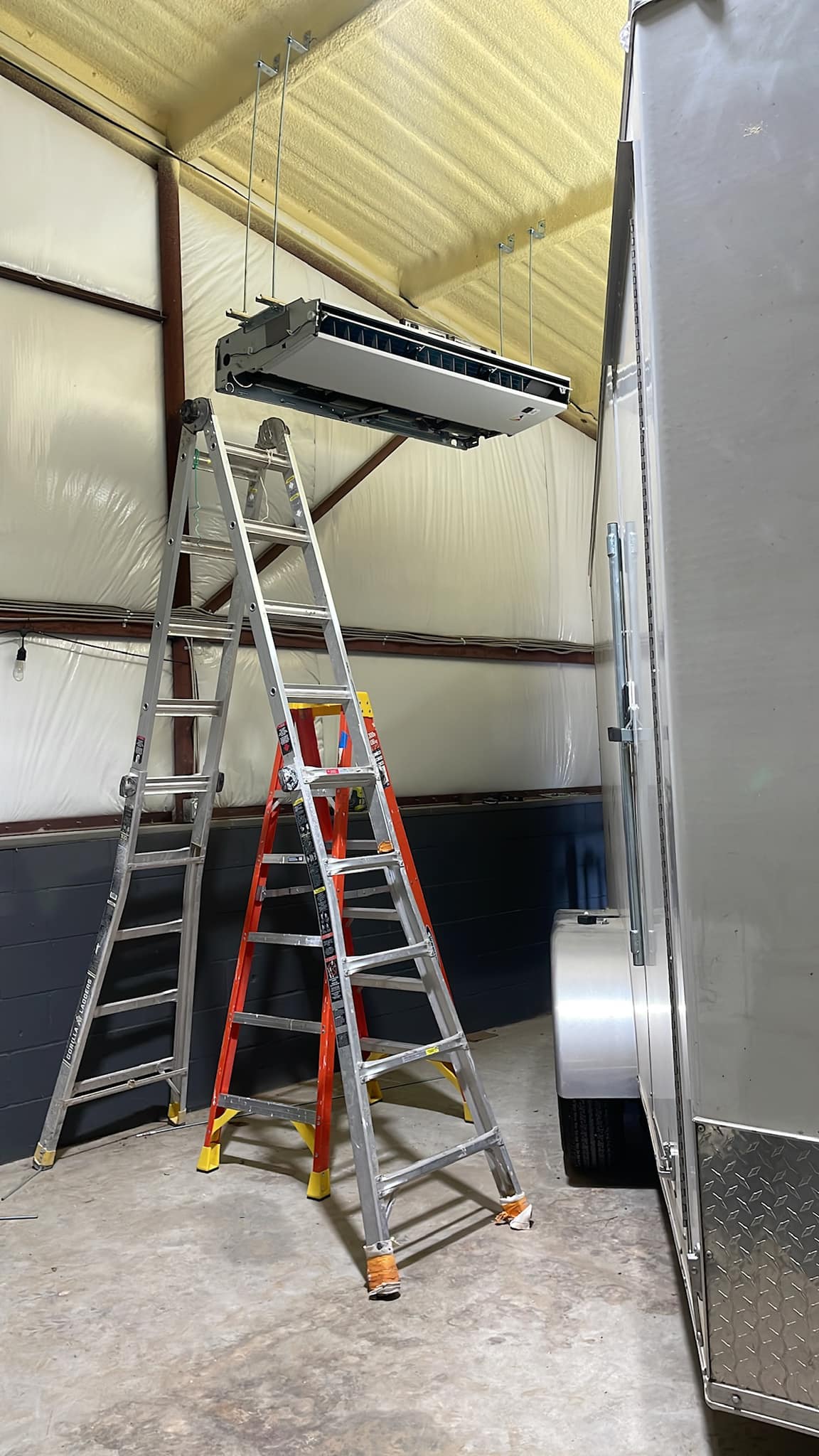 Mini Split Cassette Tipo Techo – 48,000 BTU (4 Ton) – 220V